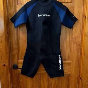 Lemorecn Shorty Wetsuit for Water Sports Size XL
